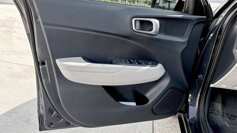 2022 Hyundai Venue Limited