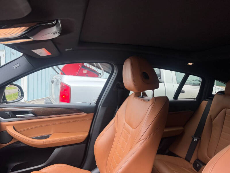 2021 BMW X4 xDrive30i