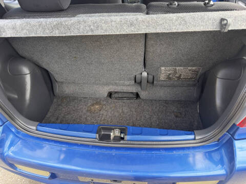 2000 Toyota Vitz