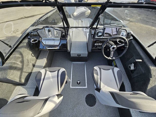 2025 Starweld 17 FLEX DC PRO