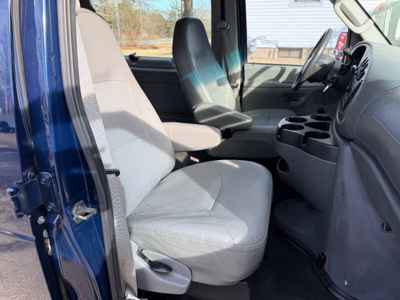 2008 Ford E-Series E-350 SD XLT