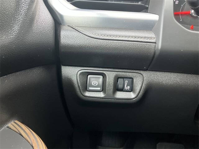 2018 GMC Acadia SLE-2