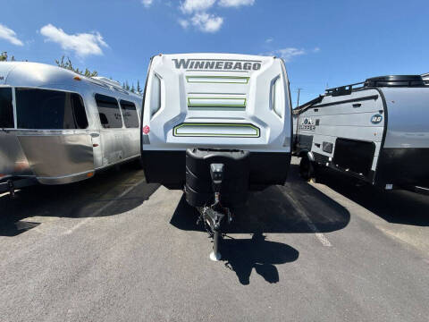2022 Winnebago Micro Minnie FLX