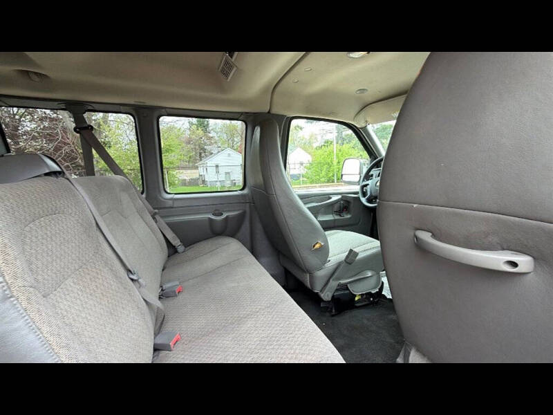 2015 Chevrolet Express LT 2500