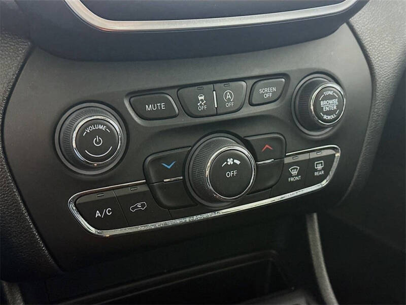 2022 Jeep Cherokee X