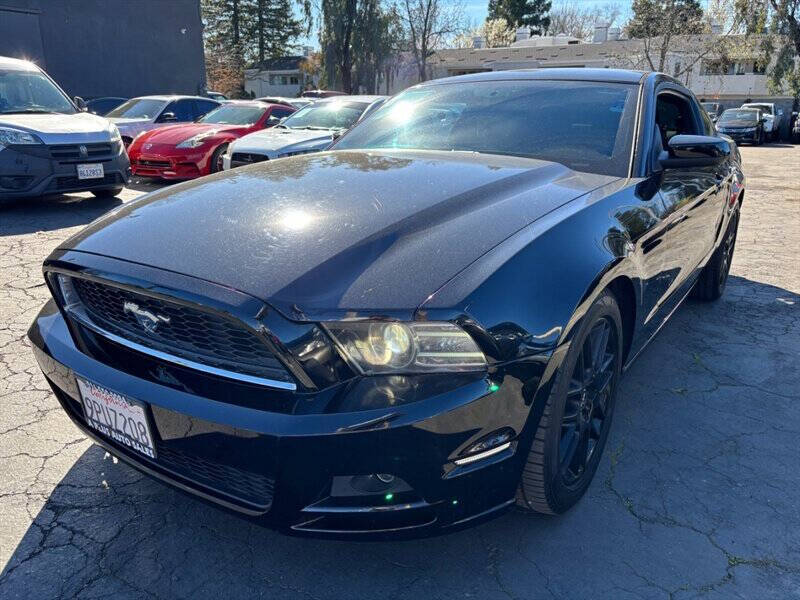 2014 Ford Mustang V6