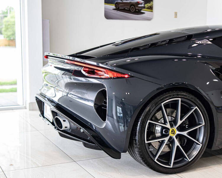2024 Lotus Emira V6 First Edition