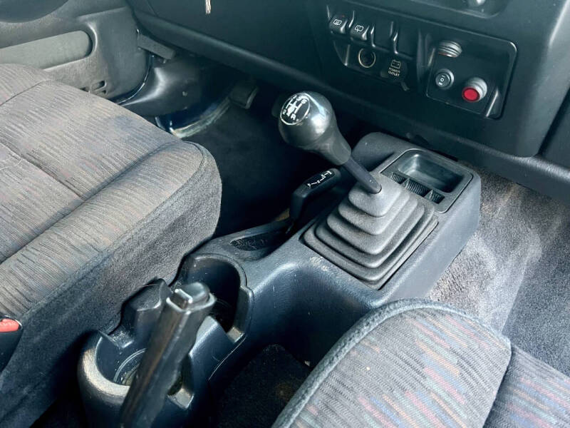 2004 Jeep Wrangler X