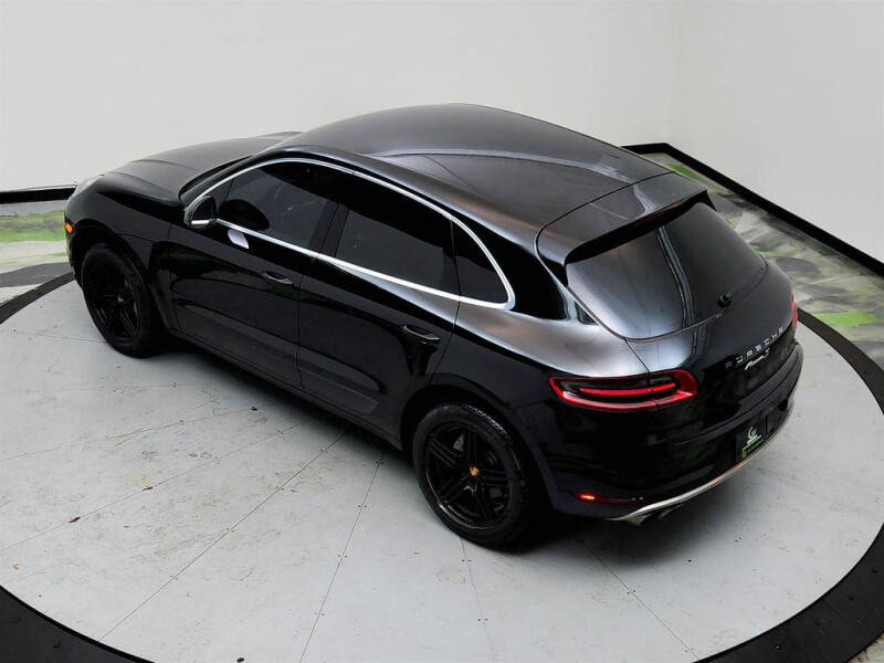 2016 Porsche Macan S