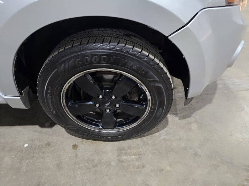 2009 Ford Escape XLT