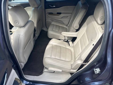 2018 GMC Acadia Denali