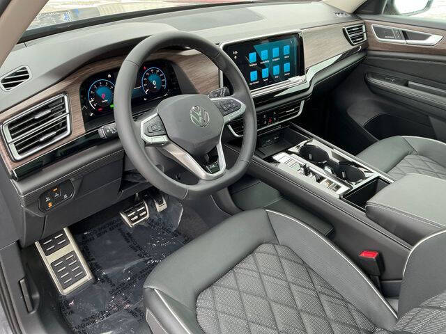 2026 Volkswagen Atlas SEL Premium R-Line 4Motion