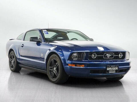 2007 Ford Mustang V6 Deluxe