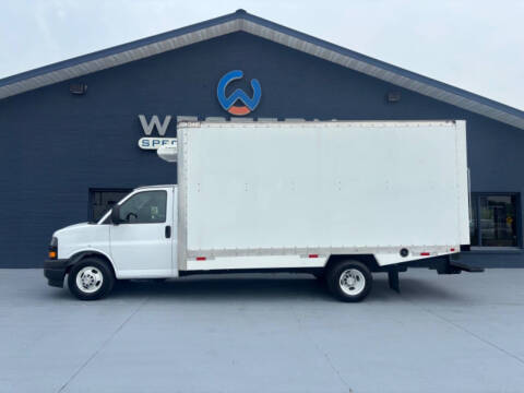 2024 Chevrolet Express Reefer Van