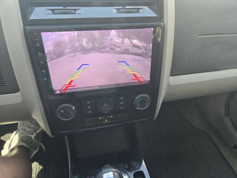 2008 Mazda Tribute i Sport