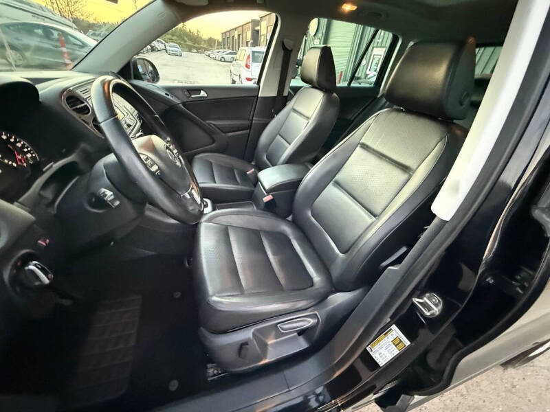 2013 Volkswagen Tiguan SE 4Motion