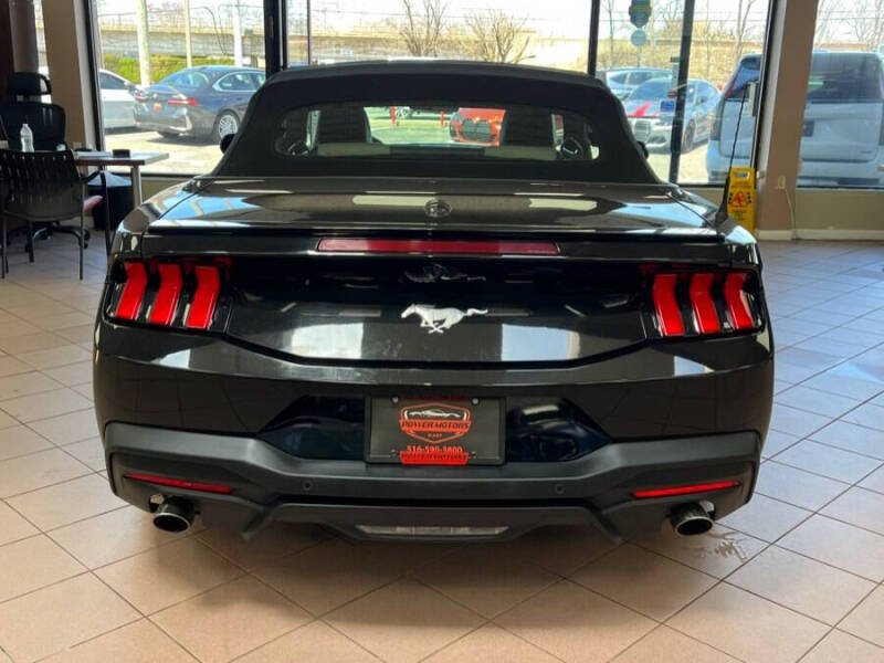 2024 Ford Mustang