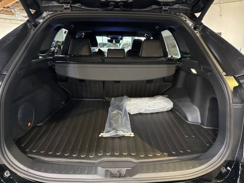 2025 Toyota RAV4 Plug-in Hybrid XSE