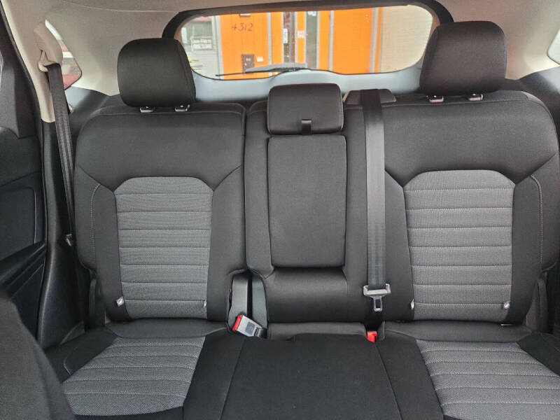 2018 Ford Edge SE