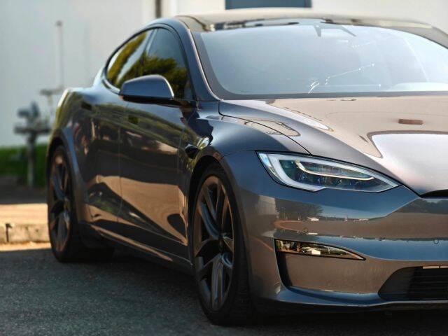 2021 Tesla Model S Plaid