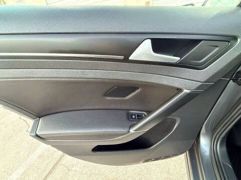 2015 Volkswagen Golf SportWagen TSI SEL