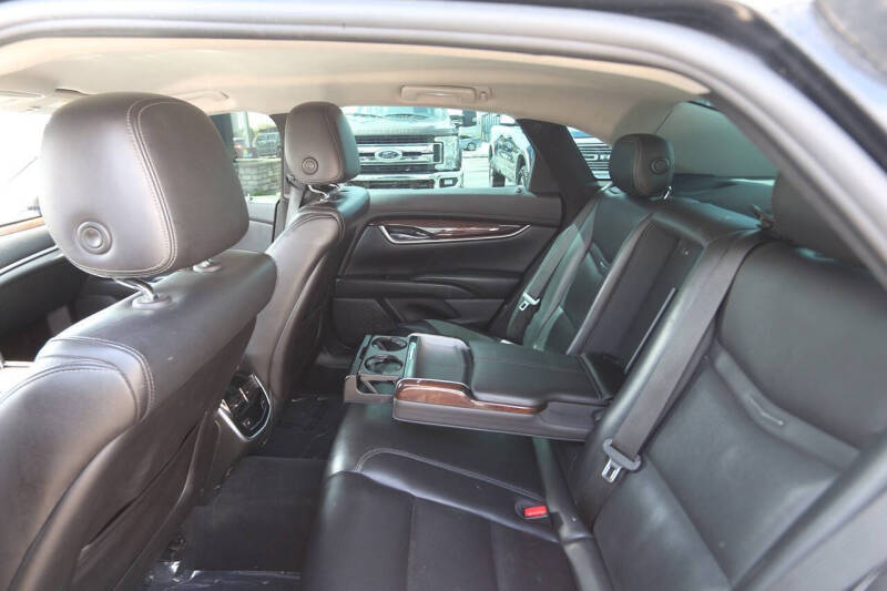 2017 Cadillac XTS Luxury