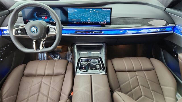 2024 BMW i7 eDrive50