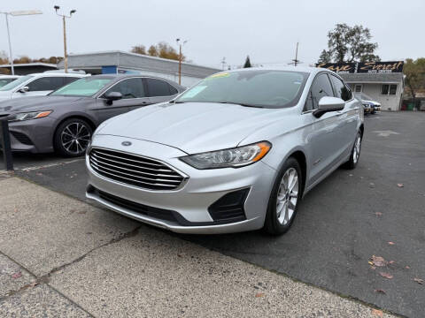 2019 Ford Fusion Hybrid SE