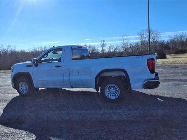 2025 GMC Sierra 1500 Pro