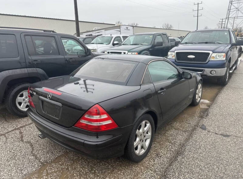 2004 Mercedes-Benz SLK SLK 230 Kompressor