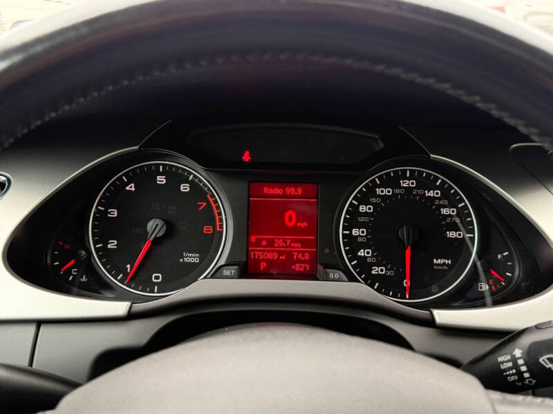 2009 Audi A4 2.0T quattro Premium Plus