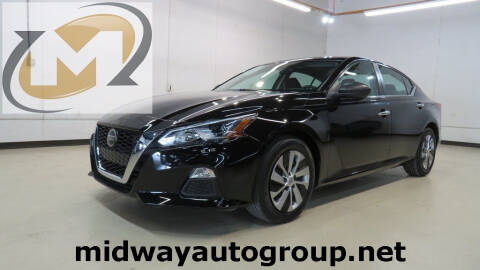 2020 Nissan Altima for sale at Midway Auto Group in Addison TX