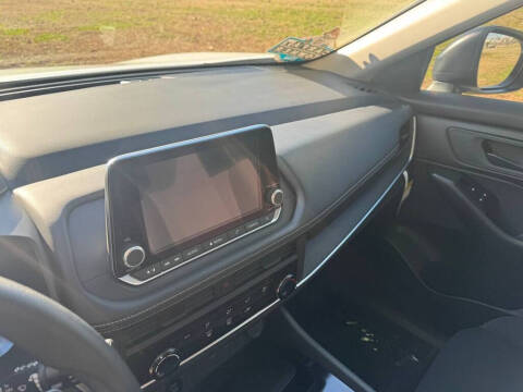 2025 Nissan Rogue S