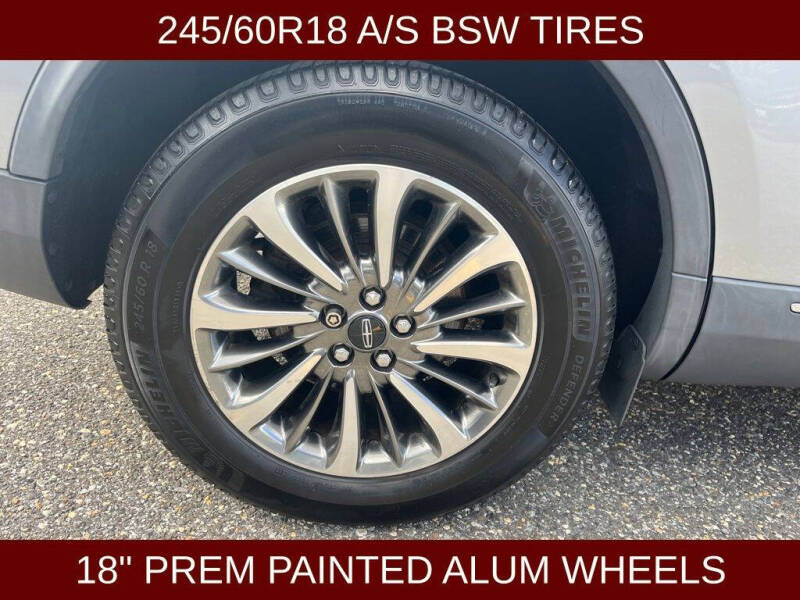 2020 Lincoln Nautilus Reserve