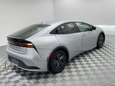 2024 Toyota Prius LE