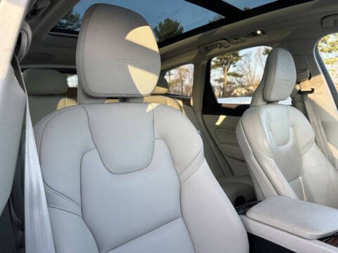 2019 Volvo XC60 T5 Inscription