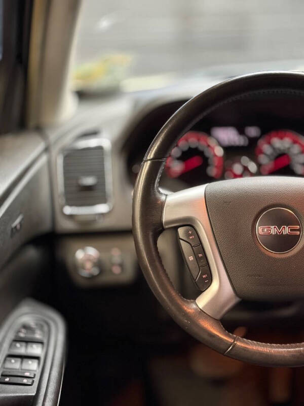 2008 GMC Acadia SLT-2