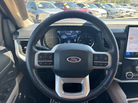 2024 Ford Expedition XLT