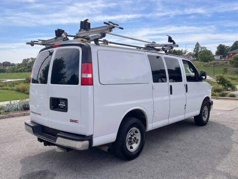 2017 GMC Savana 2500