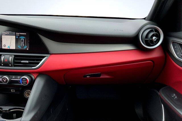 2021 Alfa Romeo Giulia Ti Sport