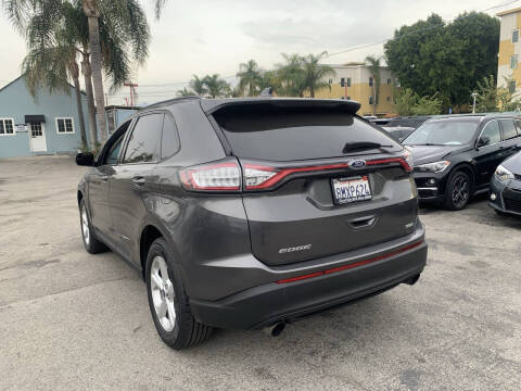 2017 Ford Edge SE