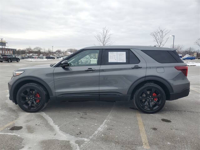 2022 Ford Explorer ST