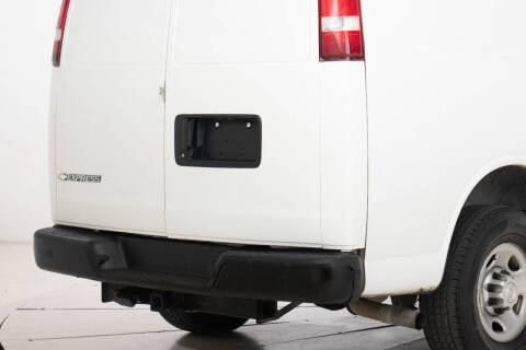 2017 Chevrolet Express 2500