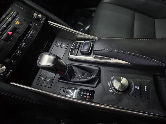 2018 Lexus IS 300