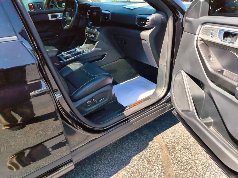 2020 Ford Explorer ST