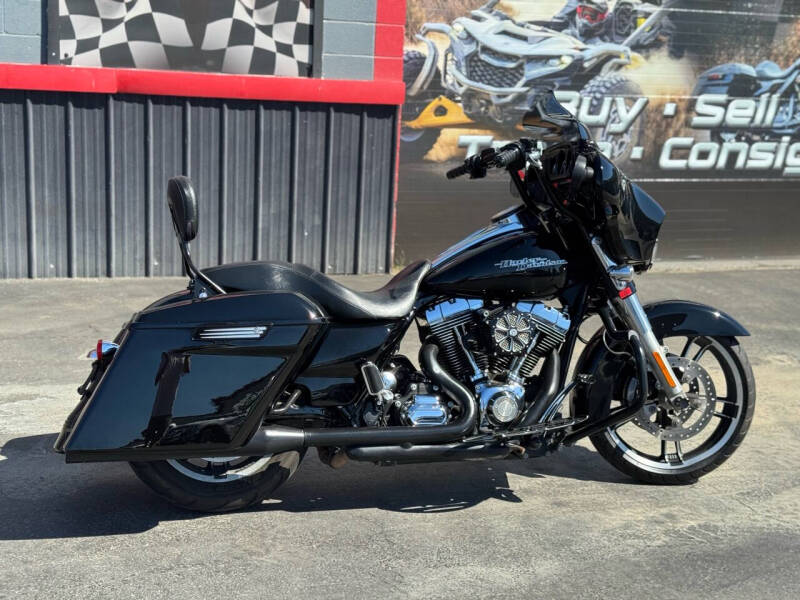 2014 Harley-Davidson Street Glide Custom