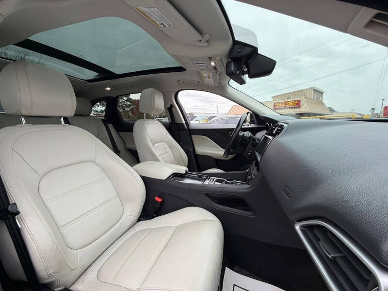 2018 Jaguar F-PACE 25t Prestige