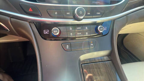 2017 Buick LaCrosse Preferred