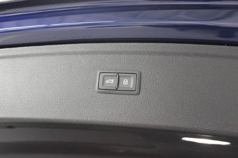 2022 Audi Q5 quattro S line Prem Plus 45 TFSI