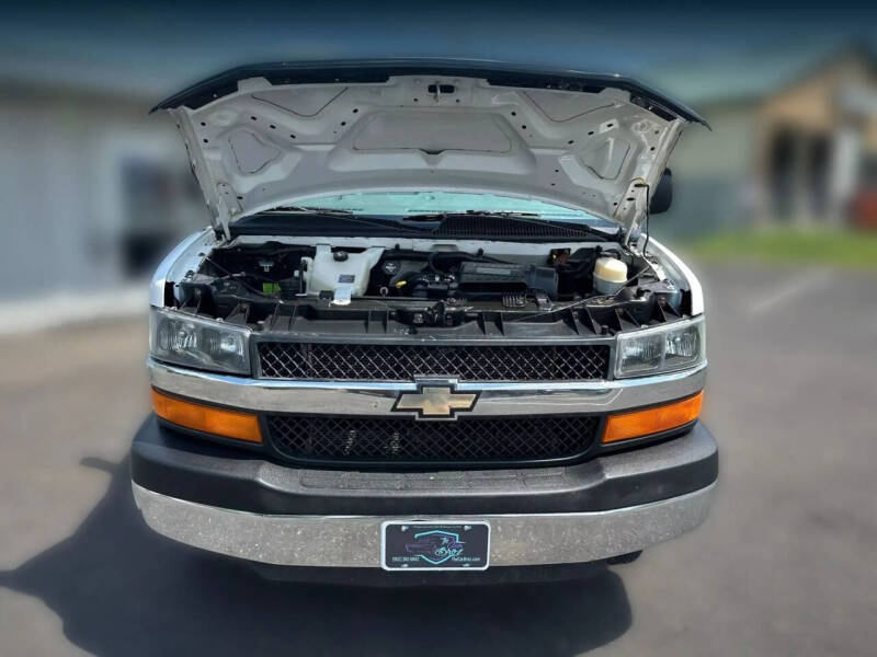 2015 Chevrolet Express LT 2500